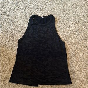 Lululemon Athletica camo black open back  blk Tank Top High Neckline Racerback